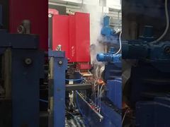 Máquina para la fabricación de tubos de acero