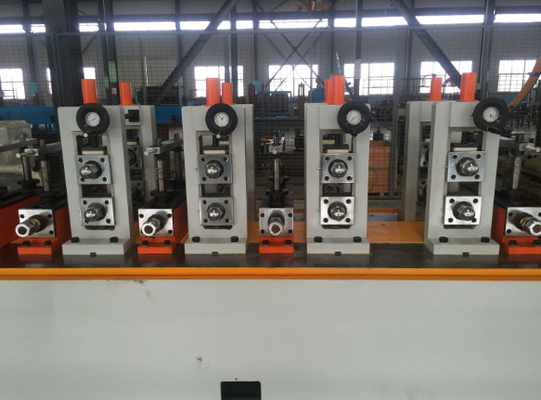 Máquina de fabricación de tuberías de acero suave de alta precisión 30-100m/min Velocidad