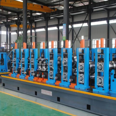 Línea de producción de tuberías de acero de grasa de velocidad PLC controlada en interiores ERW Tube Mill 600KW Potencia