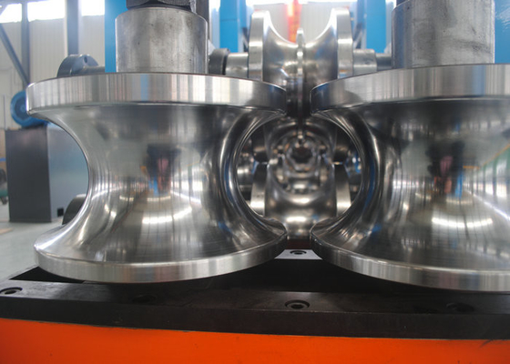 Molino de tubo del acero inoxidable de la alta precisión, velocidad los 50m máximos/minuto del producto
