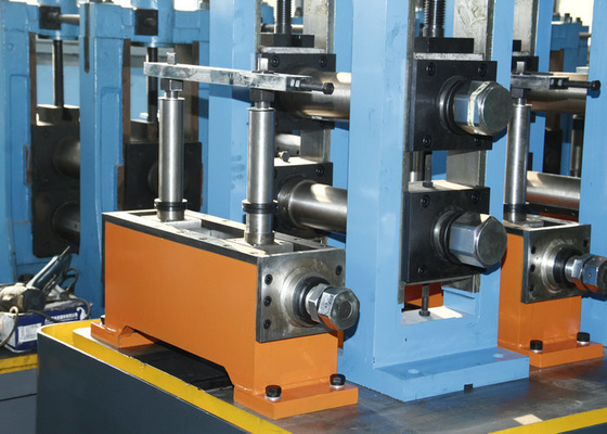 Artículo de la máquina de la producción de la tubería de acero del carbono para los tubos de los muebles del carbono