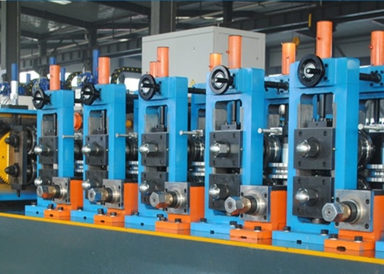 Máquina para la fabricación de tuberías de acero al carbono de costura recta 60 m/min