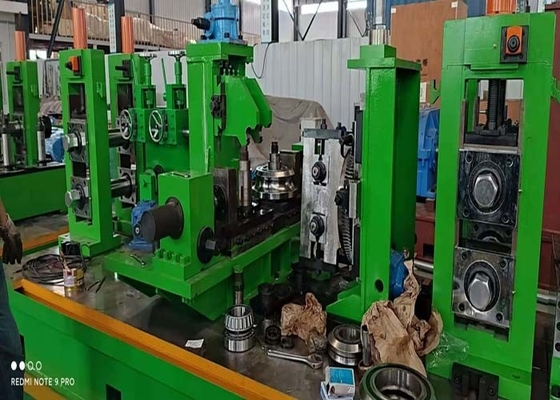 Línea de producción de tuberías de acero de alta velocidad para interiores 3-8mm 600KW 380v/440v