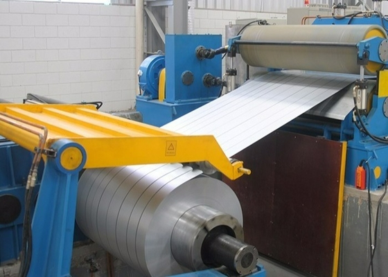Peso máximo de la bobina 35000Kg 3 ~ 14 mm × 1600 mm Máquina de corte de acero de bobina de metal