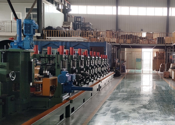Plc 1000kw máquina de fabricación de tuberías con larga vida útil línea de producción de tuberías de acero