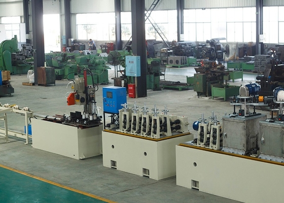 6-20 estaciones ms máquina de fabricación de tuberías ± 0,2 mm precisión de longitud de corte