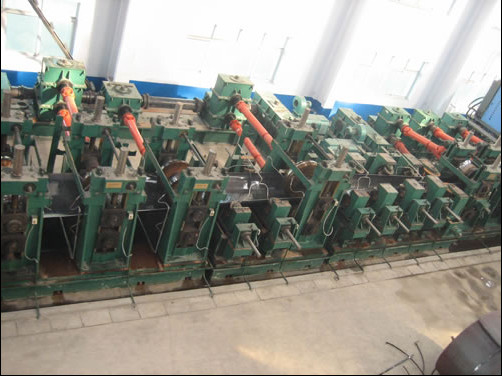 16''API máquina de fabricación de tuberías FF moldeado, línea de producción de tuberías de acero con fácil operación
