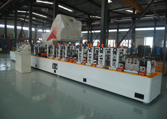 Molino de tuberías de precisión Equipo de fabricación de tuberías totalmente automatizado, molino de tuberías ERW duradero ISO9001