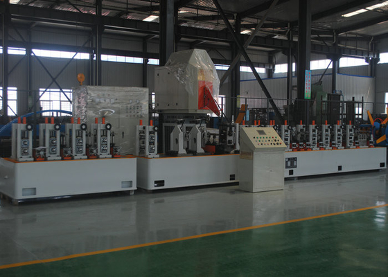 Molino de tuberías de precisión de alta velocidad Molinos industriales de tuberías, máquina de fresado de tuberías 15 × 15 × 60 × 60 mm Tamaño del tubo