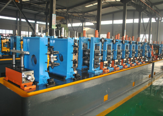 Linea de soldadura de tubos de acero al carbono de precisión, máquina de fabricación de tubos de acero 280 ~ 700 mm de ancho