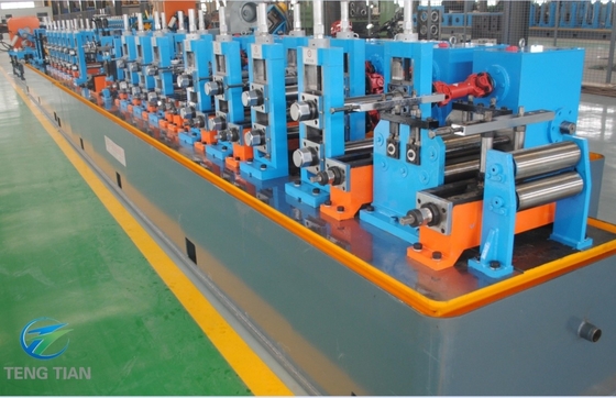Saldado de acero al carbono Sistema de formación de tuberías soldadas Sistema de control PLC 32mm-102mm