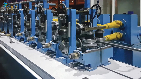 Fabricación de tuberías Molino de tuberías automático soldado