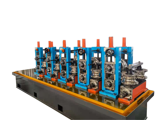 Máquina para la fabricación de tubos de rodillos Cr12 de 12 M de longitud y de dureza HRC58-62