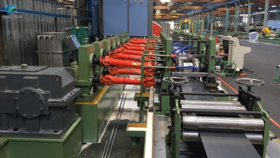 Molino de moldeo para máquinas de fabricación de tuberías de acero 200 KW soldadura por inducción HF