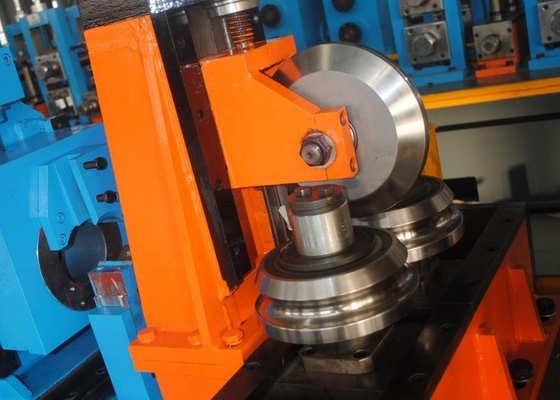0.7m m Hfw completamente automático 30mm/Min Steel Pipe Production Line
