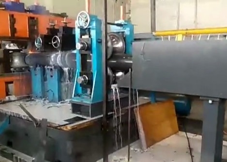 Fábrica de tubos de acero cuadrado de 0,8 mm 50 m/min de costura recta soldada
