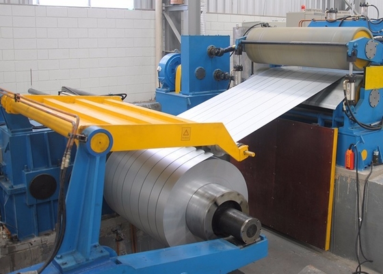 1600 mm Compuesto por una máquina de corte de acero de recubrimiento y una máquina de corte de acero de recubrimiento