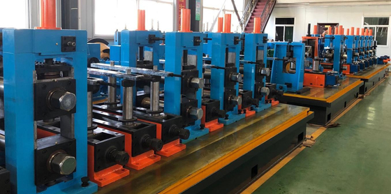 Línea de producción de tuberías de acero de alta velocidad para interiores 3-8mm 600KW 380v/440v