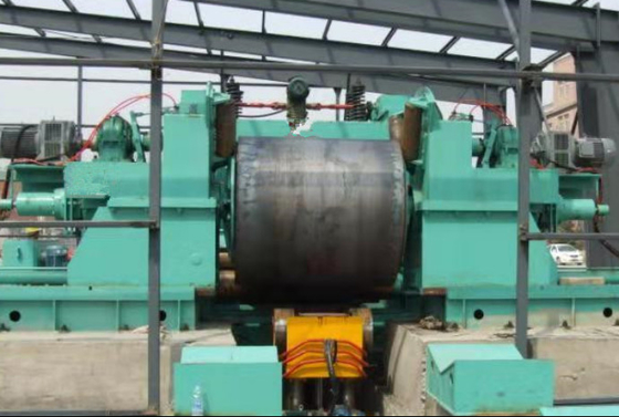 Máquina de moldeado automático de tubos de 350x350 mm para tubos cuadrados