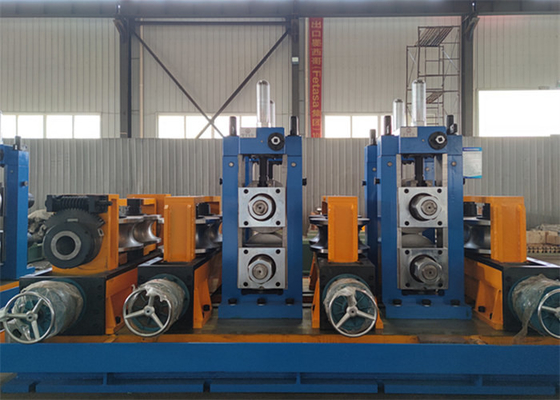 Máquina de molino de rodillos de precisión de tubería y servomotor de serruchas de tubo
