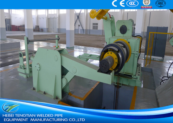 El PLC controla color verde galvanizado del diseño adaptable de acero de la máquina que raja