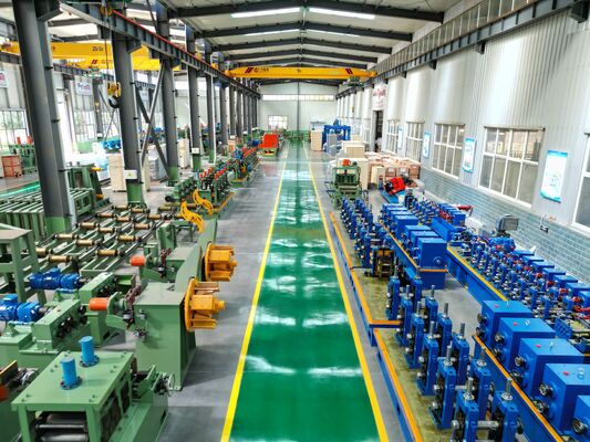 Máquina de molino de tubos metálicos de alta eficiencia de precisión para la línea de producción de tubos ERW de acero al carbono